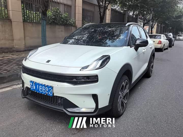Lynk & Co 06 Remix 1.5T Hero