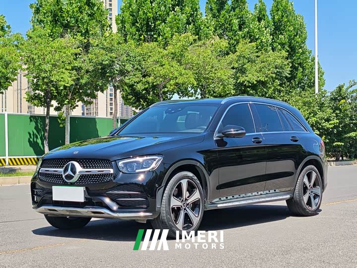 Mercedes-Benz GLC 300 L 4MATIC Luxury