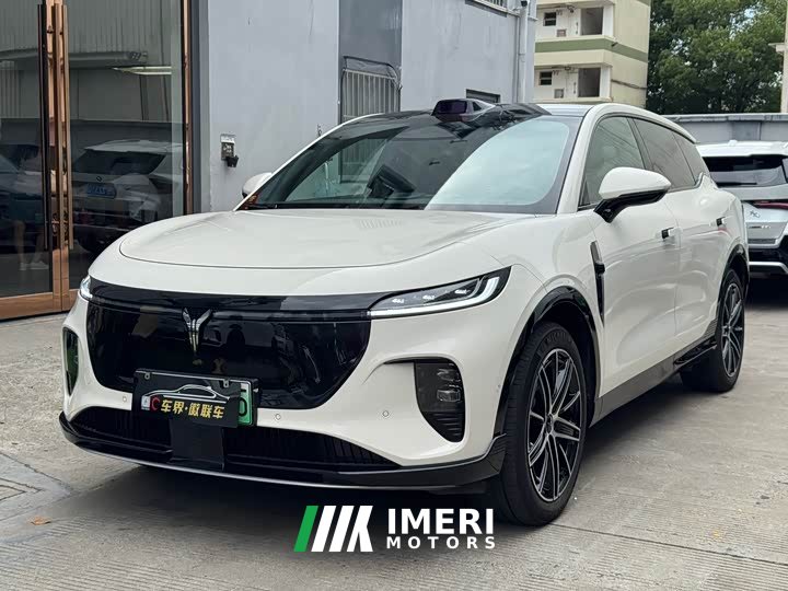 Voyah Lantu Zhiyin AWD Qiankun Edition