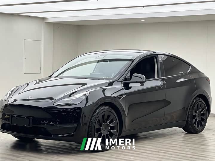Tesla Model Y standard range rear-wheel drive version