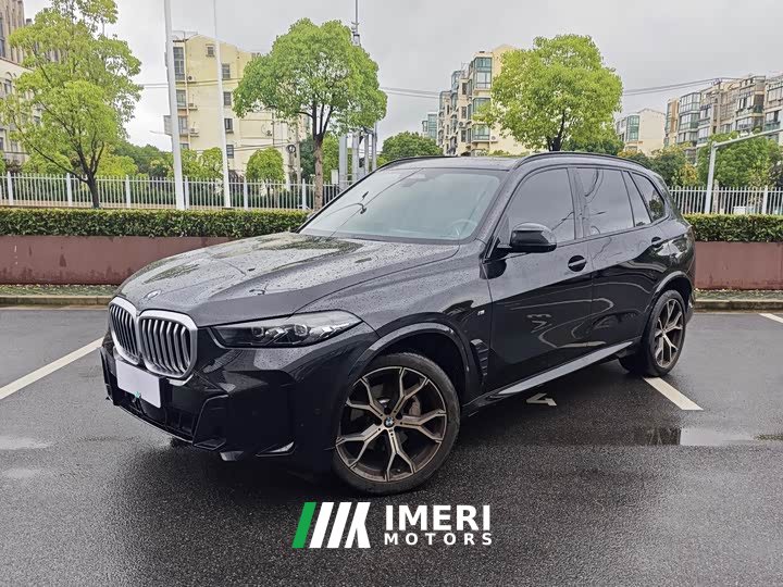 BMW X5 2023 xDrive 30Li Exclusive M Sports Night Package