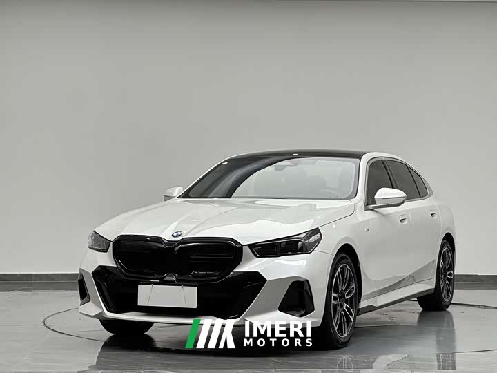BMW 5 Series 530Li Leading M Sports Package