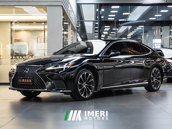 Lexus LS 2021 500h Executive Edition