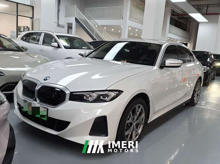 BMW i3 eDrive 35 L