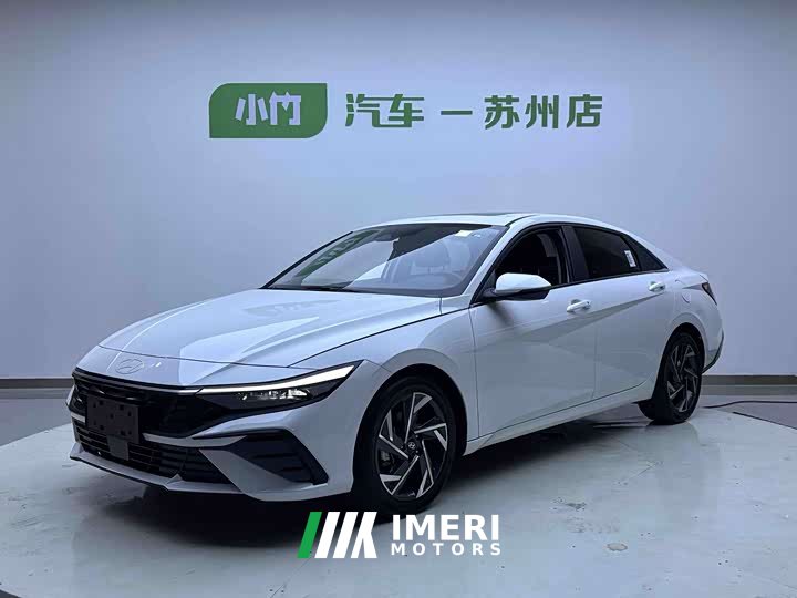 Lexus Elantra 1.5L CVT LUX