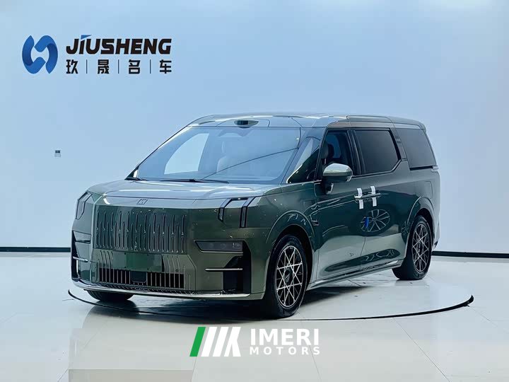 Zeekr 009 seven-seat aisle version four-wheel drive 108kWh