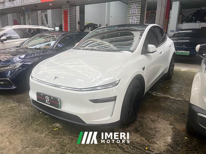 Tesla Model Y facelift long-range rear-wheel drive version