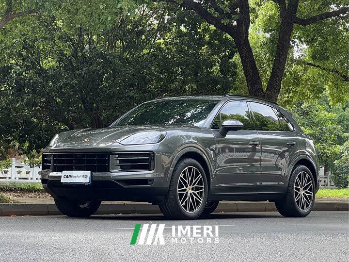 Porsche 2024 Porsche Cayenne 3.0T