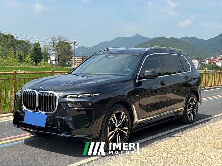 BMW X7 2023 xDrive40i Exclusive M Sports Package