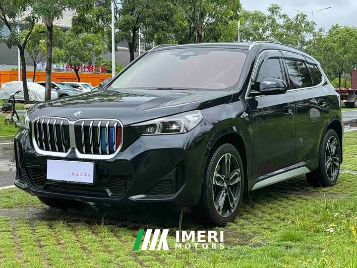 BMW X1 xDrive25Li M Sports Package