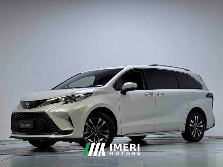 Toyota Granvia 2023 2.5L Hybrid Luxury