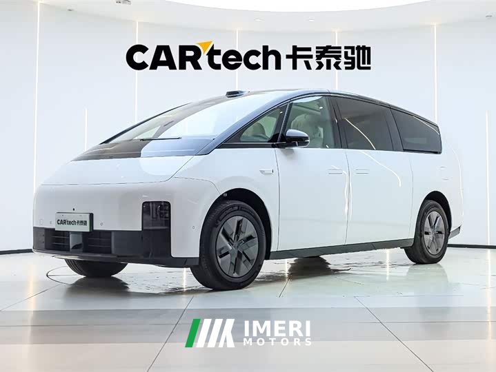 Li Auto Ideal MEGA Home Family Special Edition