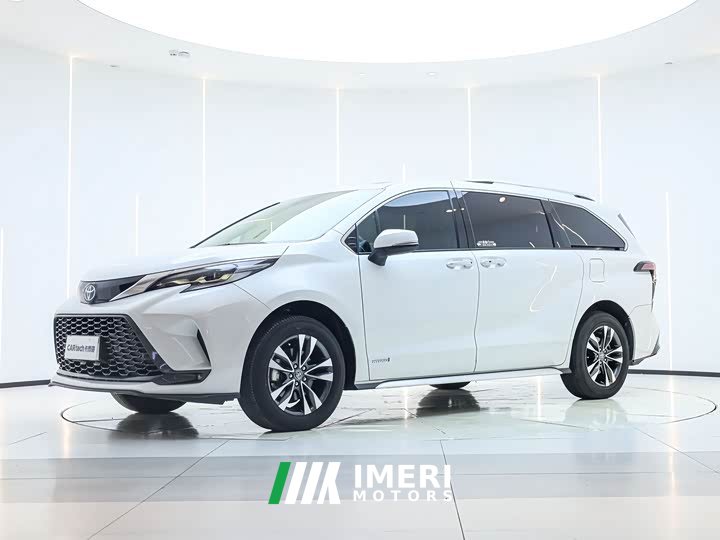 Toyota Granvia 2023 2.5L Hybrid Luxury
