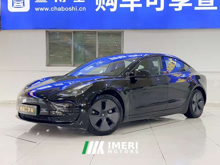 Tesla Model 3 rear-wheel drive version