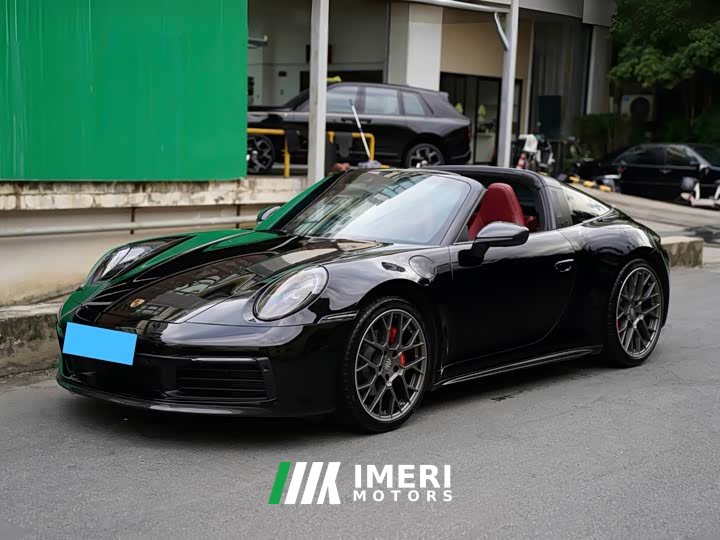 Porsche 911 Targa 4 3.0T
