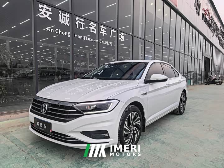Volkswagen Sagitar 280TSI DSG Flyover Edition