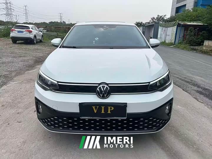 Volkswagen Lavida Xinrui 1.5L Automatic Xinyi Edition