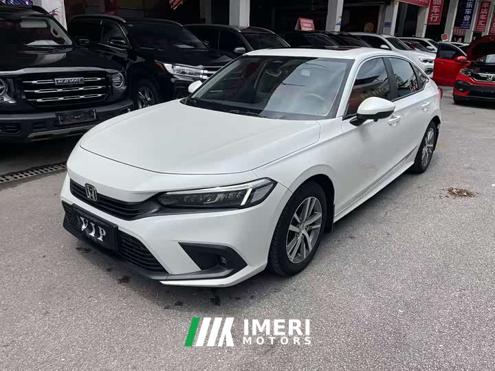 Honda Civic 240TURBO CVT Dynamic Edition