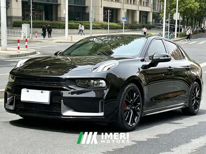 Lynk & Co 03 1.5TD DCT Pro