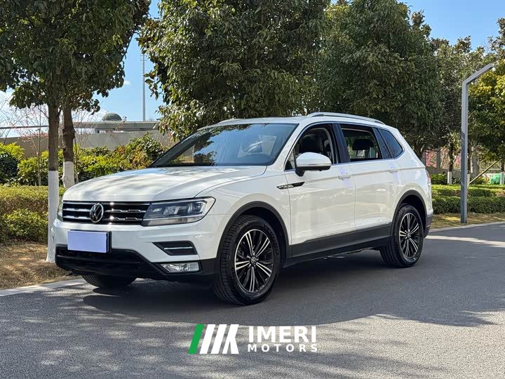 Volkswagen Tiguan L 330TSI automatic two-wheel drive smart version