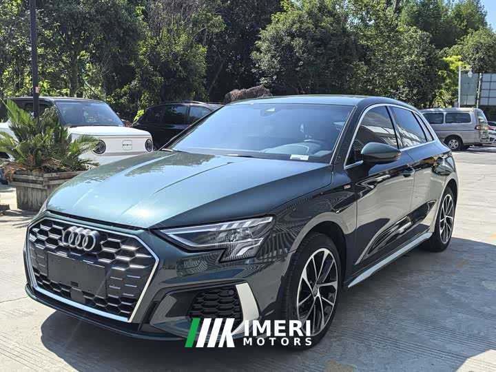 Audi A3 Sportback 35 TFSI aggressive sports