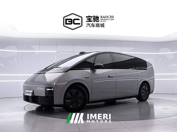 Li Auto Ideal MEGA 2024 Ultra