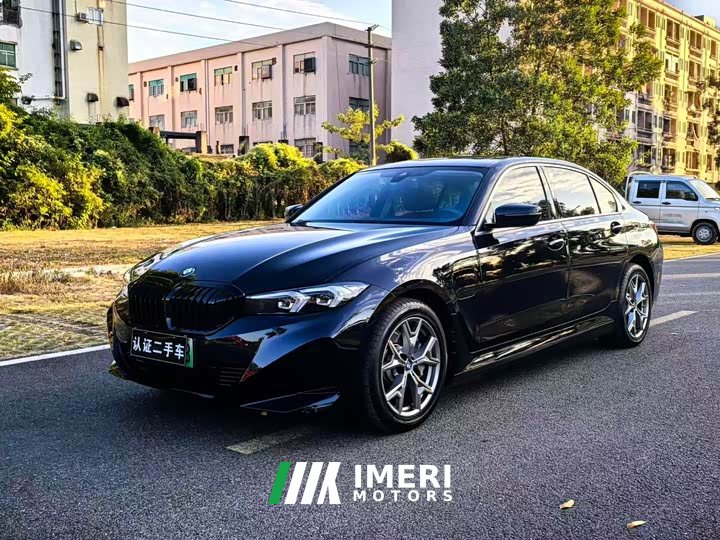 BMW i3 eDrive 35 L