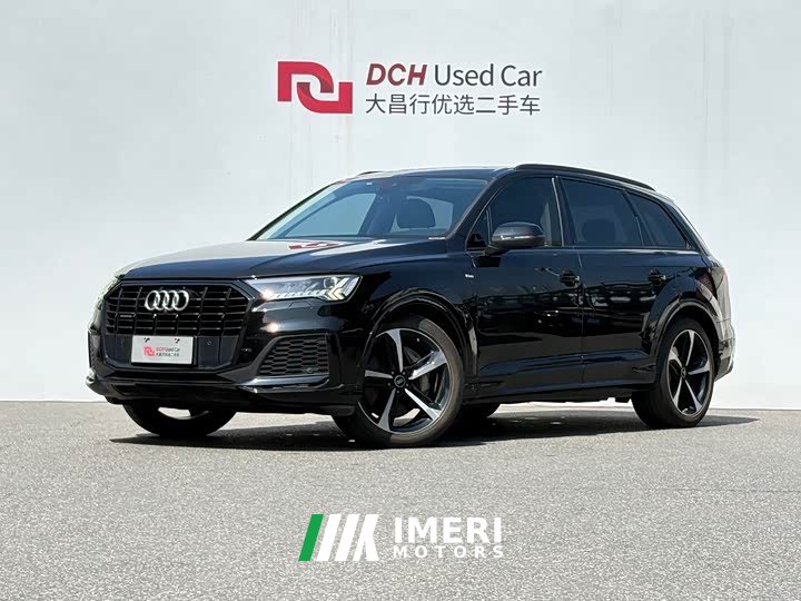 Audi Q7 55 TFSI quattro S line sports