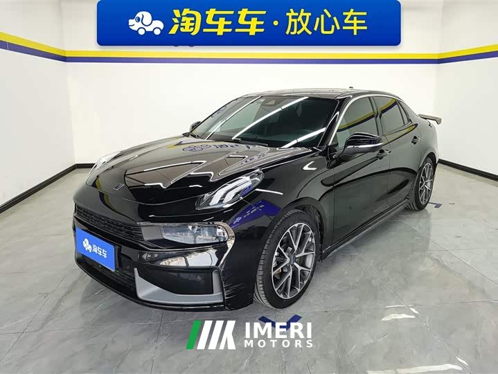 Lynk & Co 03 2.0TD DCT Pro