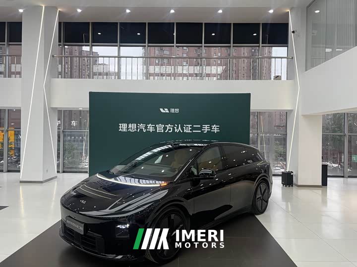 Li Auto Ideal i6 two-wheel drive standard version