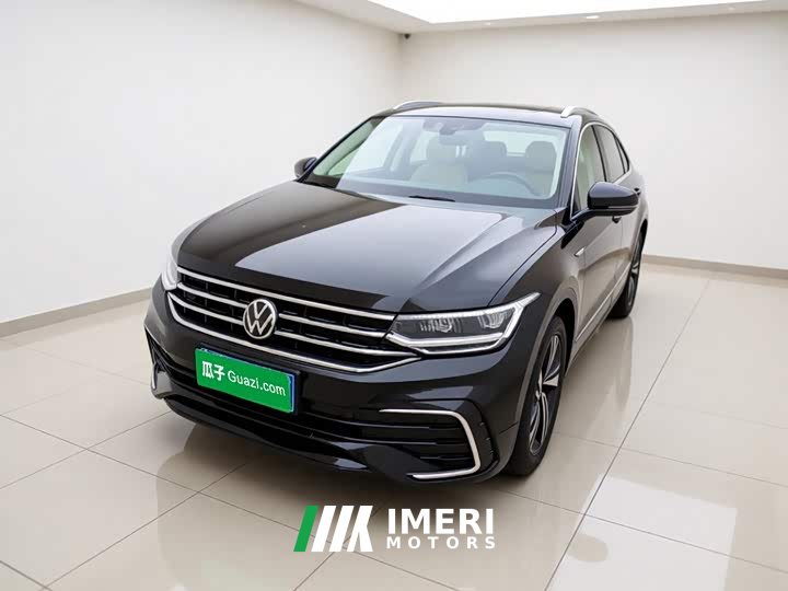 Volkswagen Tiguan X facelift 330TSI two-wheel drive version