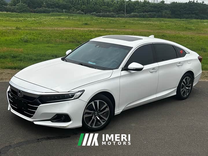 Honda Accord Sharp Hybrid 2.0L Sharp Collar Edition