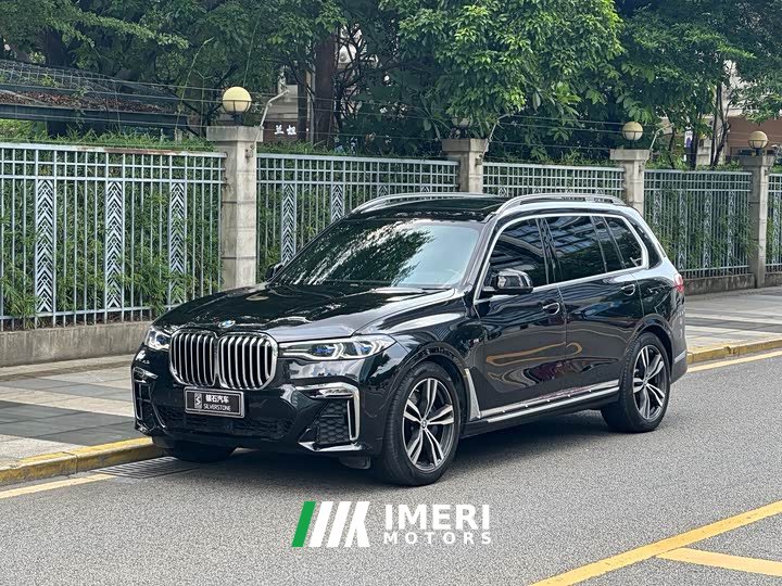 BMW X7 xDrive40i M Sport Package