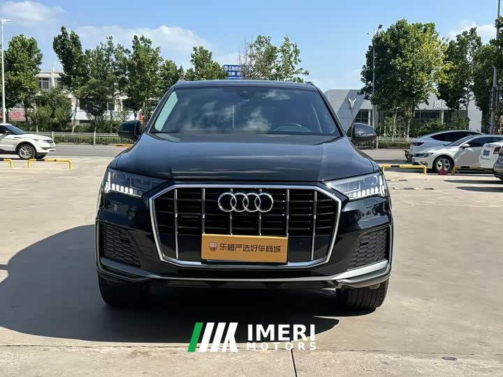 Audi Q7 45 TFSI quattro S line sports