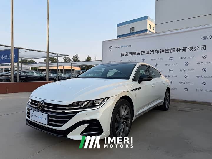 FAW-Volkswagen CC 380TSI eye-catching version