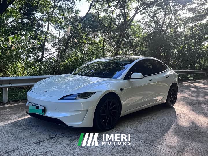Tesla Model 3 Performance All-Wheel Drive