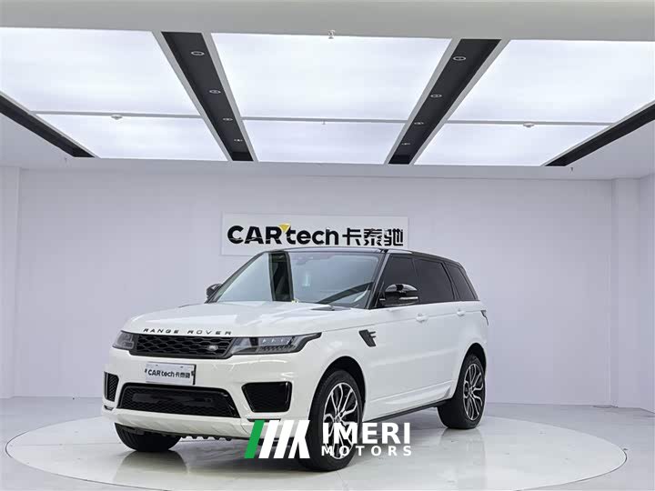 Land Rover Range Rover Sport 3.0 L6 Black Edition