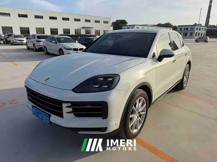 Porsche 2024 Porsche Cayenne 3.0T