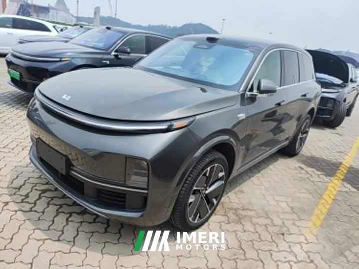 Li Auto Ideal L8 Ultra smart refresh version