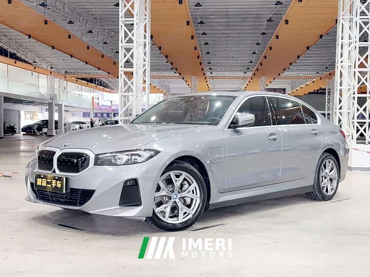 BMW i3 eDrive 35 L