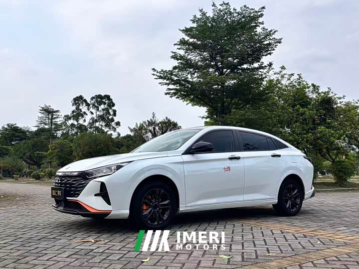 BMW Yixuan 1.5L automatic Honor Edition