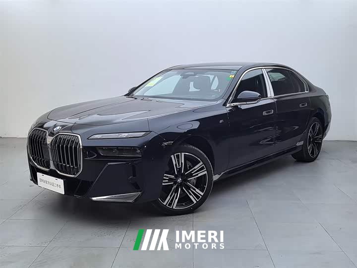 BMW 7 Series 2023 740Li M Sport Package