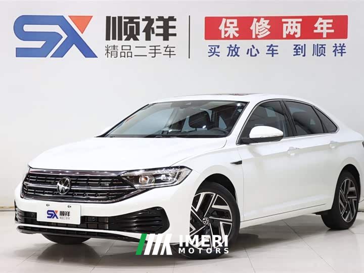 Volkswagen Sagitar 300TSI DSG Beyond Edition