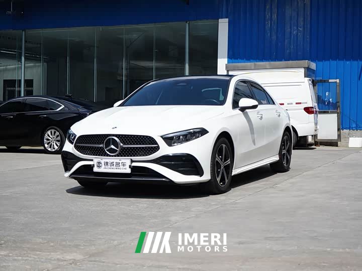 Mercedes-Benz A-Class 2023 A 200 L Fashion