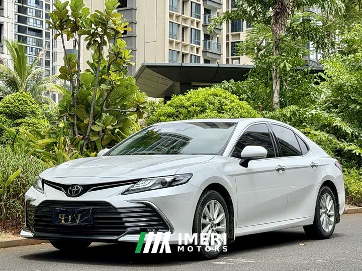Toyota Camry 2.0G Luxury Edition