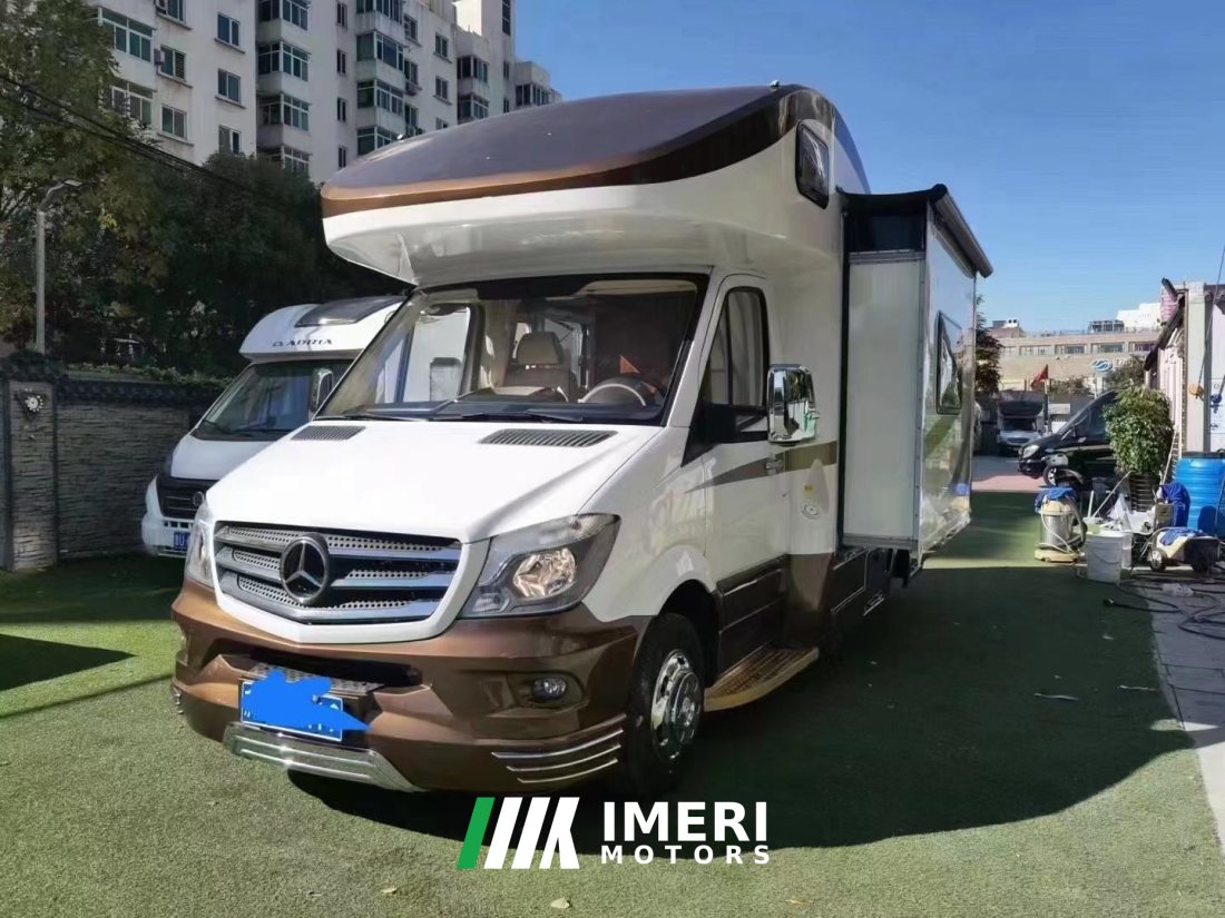 Mercedes-Benz 24K 3.5L