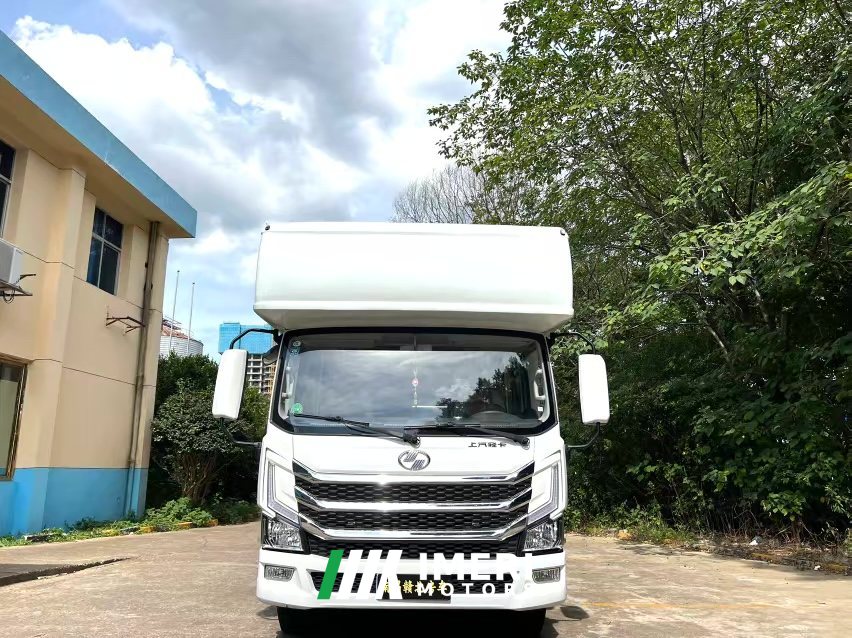2021 RV 10 2.8L