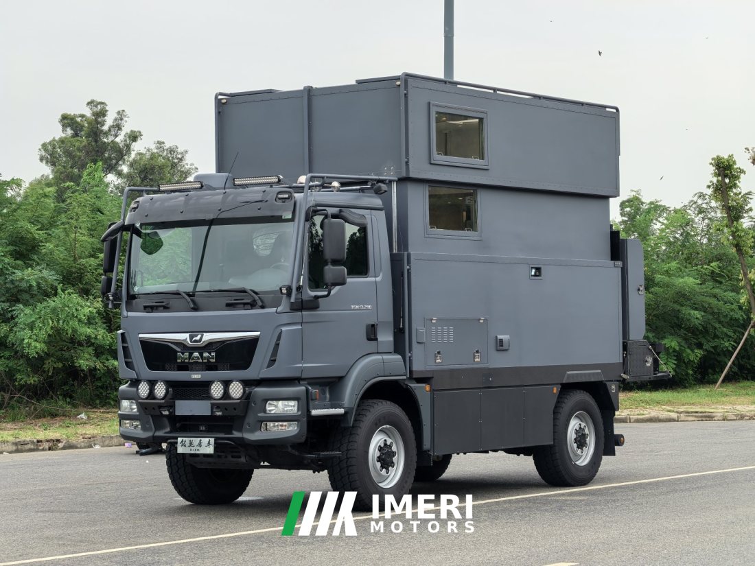 21 81329 4WD RV 6.9T