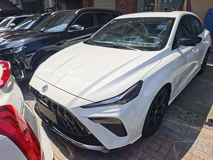 MG5 Scorpio 2022 1.5T Deluxe Edition