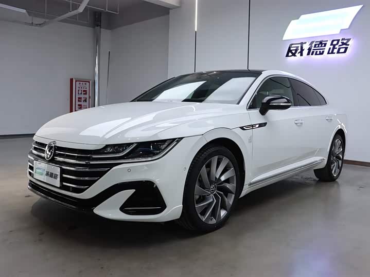 FAW-Volkswagen CC 2021 380TSI eye-catching version